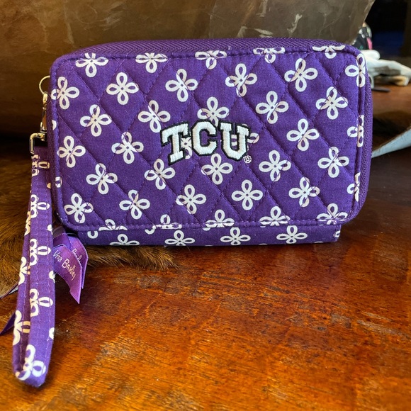 Vera Bradley Bags Nwt Vera Bradley Collegiate Rfid All In One